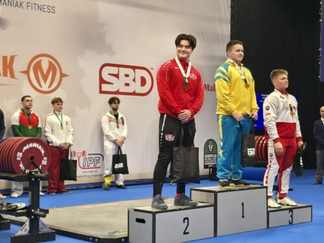 photo_2025-12-05_00-27-09